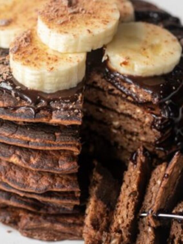 Chocolate-Protein-Pancakes-7-500x375